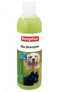 BEAPHAR:> Шампунь Beaphar БИО от блох для кошек и собак 250мл .В зоомагазине ЗооОстров товары производителя BEAPHAR (БЕАФАР) Голландия. Доставка.